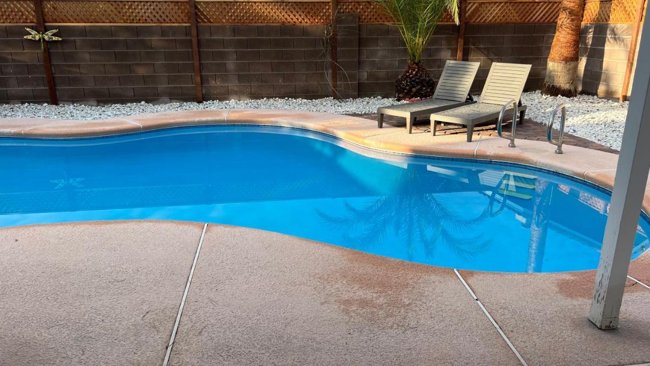 Large Pool & Patio Cozy Single Story Family House Villa Las Vegas Exterior foto